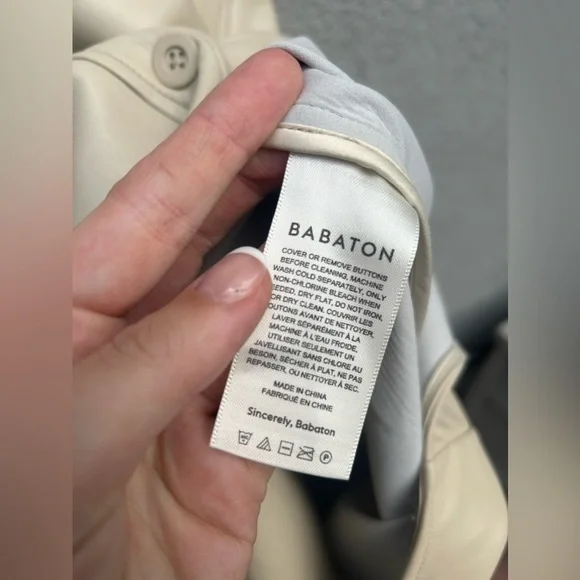 Aritzia Babaton Frances Button-Up in Sand White - Picture 7 of 12